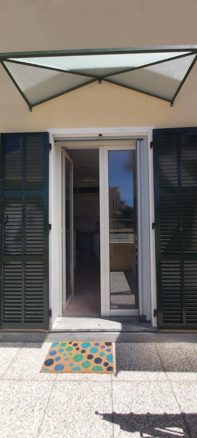 Appartamento La Spiaggia Bordighera Exteriör bild