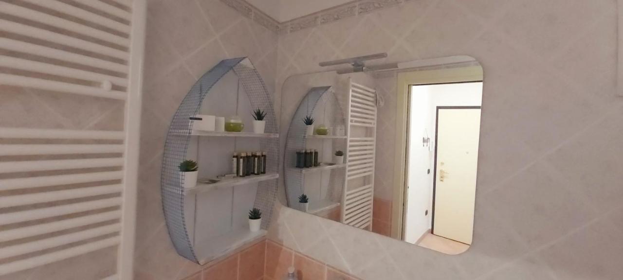 Appartamento La Spiaggia Bordighera Exteriör bild